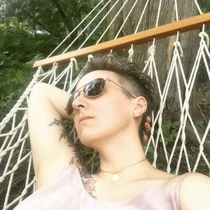 Meet your Posher, Jenna